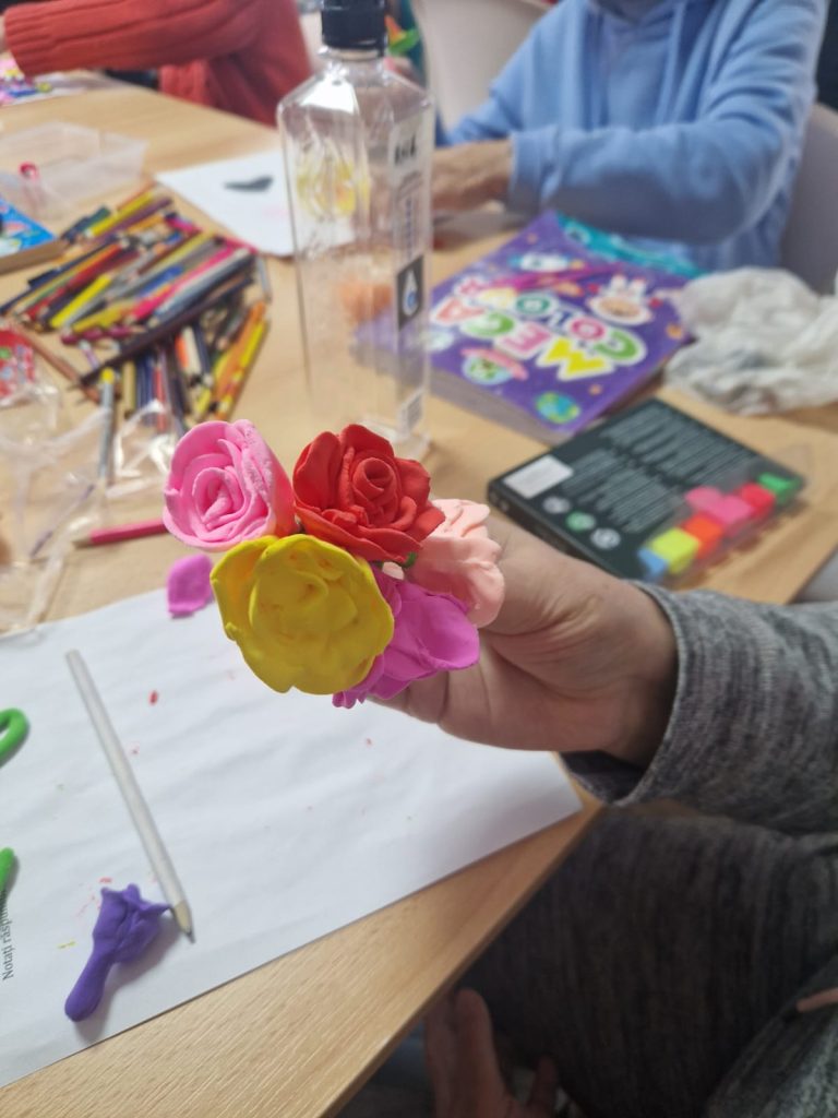 La Casa Buna Speranță deschidem ușile și pentru seniorii din comunitate!