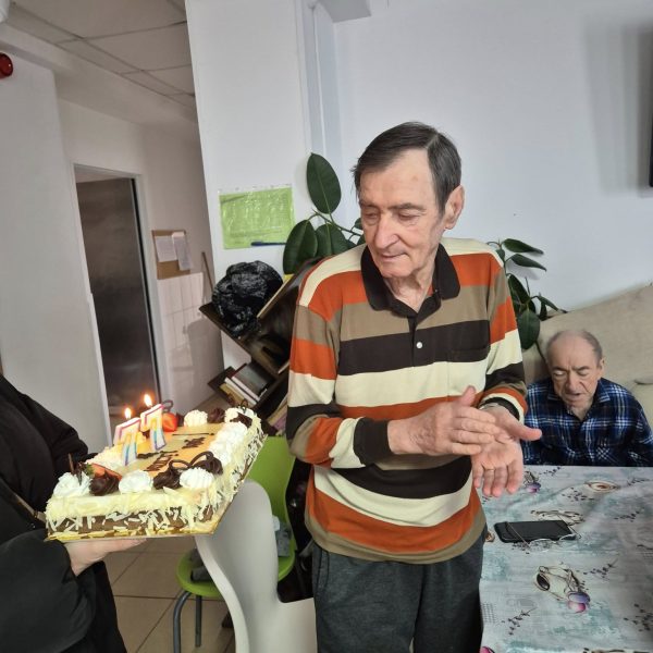 casa buna speranta - camin batrani - serbare zi nastere